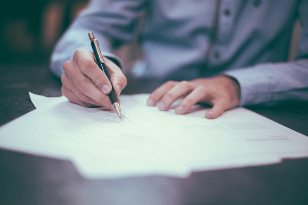 Assurance jeune conducteur : comment payer moins cher en 2026 ?