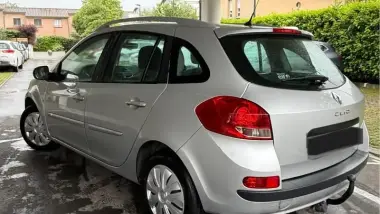 Renault Clio — photo 5