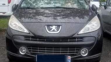 Peugeot 207 — photo 2