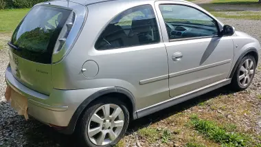 Opel Corsa — photo 4