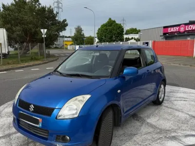Suzuki Swift — photo 1